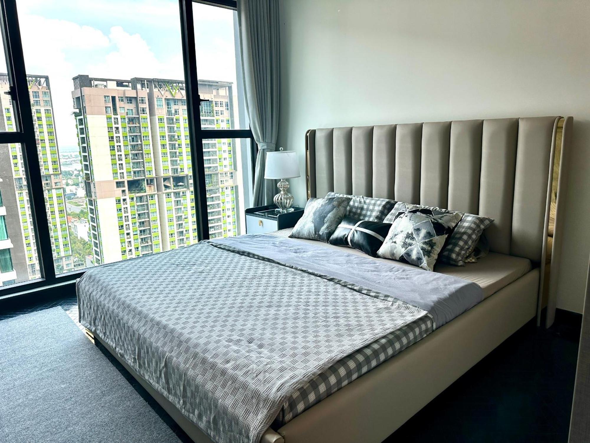 Feliz Luxurry Duplex Apartment Saigon Хошимин Екстериор снимка