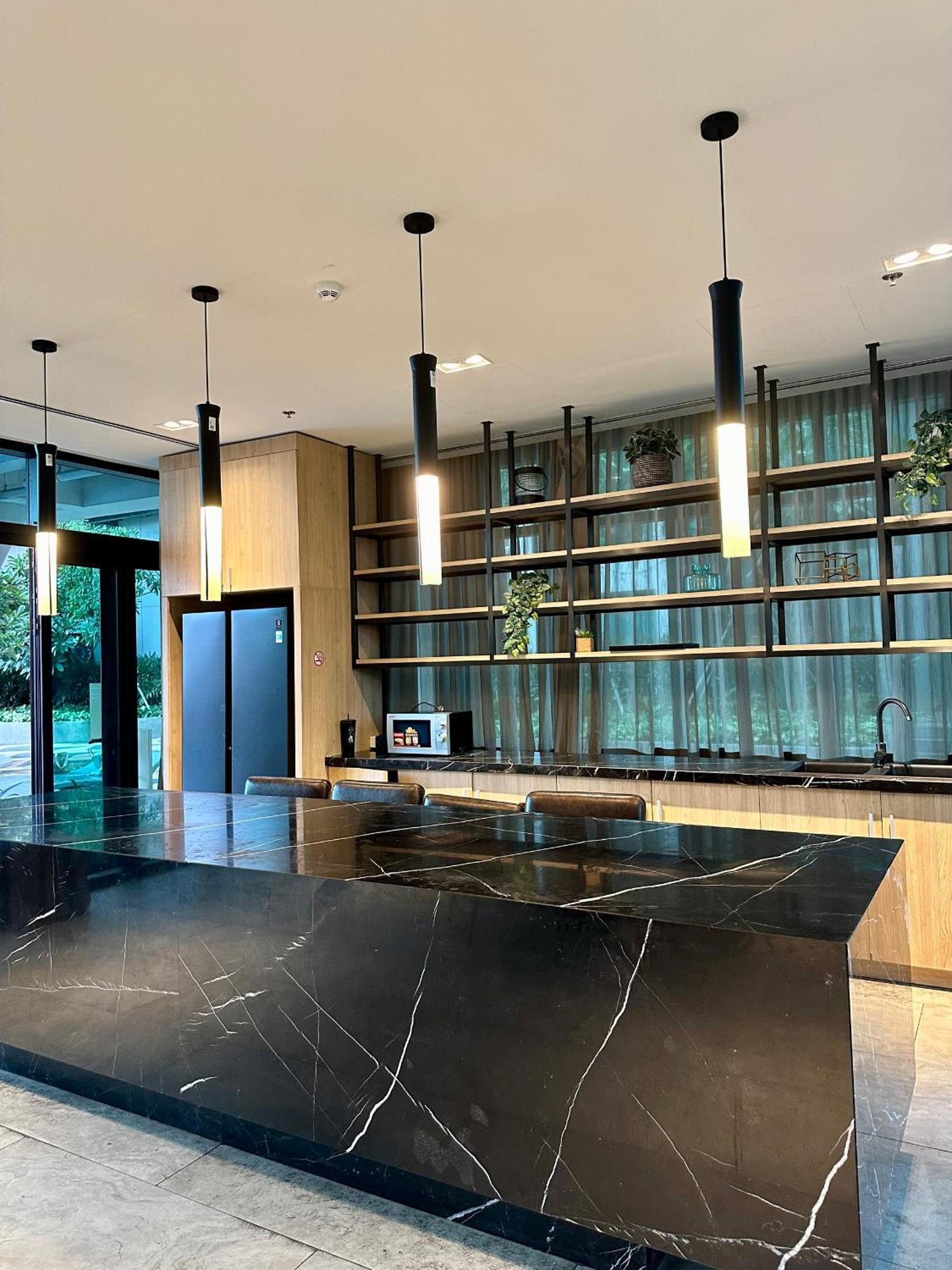 Feliz Luxurry Duplex Apartment Saigon Хошимин Екстериор снимка