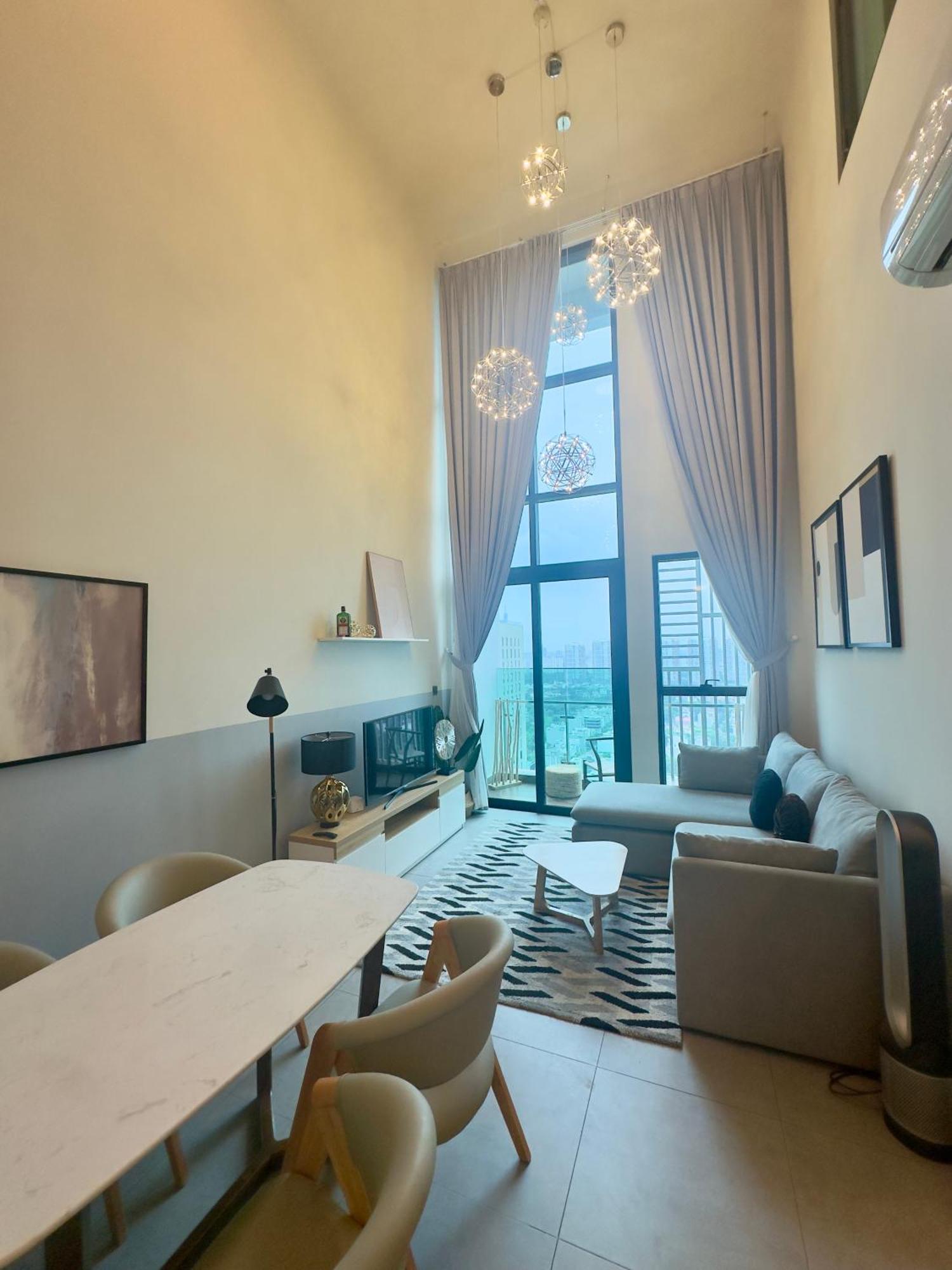 Feliz Luxurry Duplex Apartment Saigon Хошимин Екстериор снимка